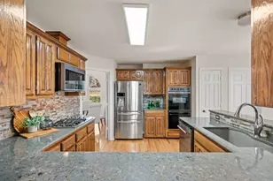 2829 Timber Hill Dr, Grapevine, TX 76051 - Photo 15