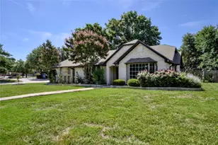 2001 Newcastle Cir, Plano, TX 75075 - Photo 1