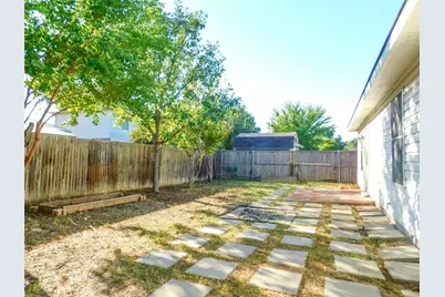 8105 Winding Stream Lane, Denton, TX 76210 - Photo 25