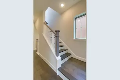 1366 Branchwood Place, Dallas, TX 75215 - Photo 13