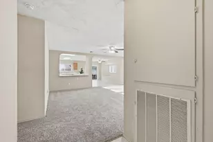 3148 Spyglass Dr, Grand Prairie, TX 75052 - Photo 5