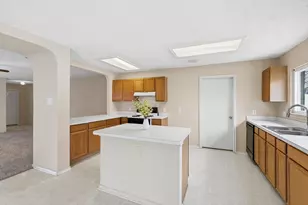 3148 Spyglass Dr, Grand Prairie, TX 75052 - Photo 13