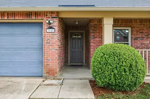 3148 Spyglass Dr, Grand Prairie, TX 75052 - Photo 3