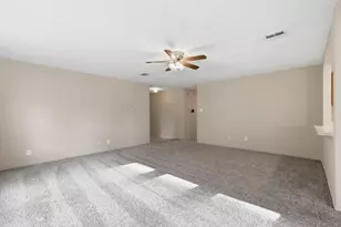 3148 Spyglass Dr, Grand Prairie, TX 75052 - Photo 9