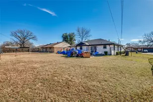 6707 Atha Dr, Dallas, TX 75217 - Photo 11