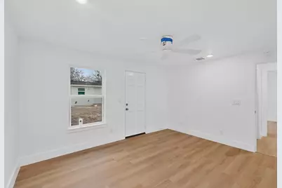 325 Wilton Drive, Greenville, TX 75401 - Photo 19