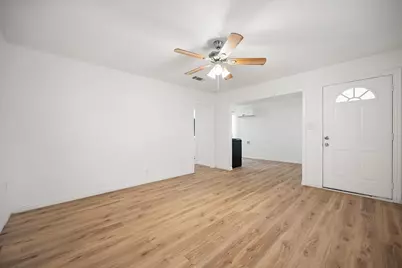 1417 Hamsted Street, Fort Worth, TX 76115 - Photo 13