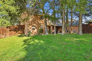 608 Ten Mile Dr, DeSoto, TX 75115 - Photo 7