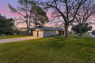 904 Scott Dr, Hurst, TX 76053 - Photo 31