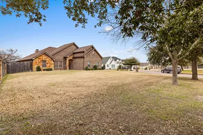 61 N Shore Circle, Waco, TX 76708 - Photo 5