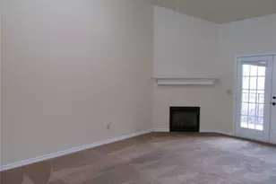 7522 Holly Hill Dr, Dallas, TX 75231 - Photo 3