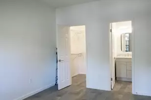 9600 Royal Ln, Dallas, TX 75243 - Photo 25