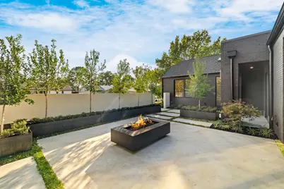 3373 Dorado Beach Drive, Farmers Branch, TX 75234 - Photo 3