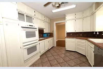 1101 Albany Street, Abilene, TX 79605 - Photo 9