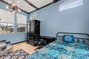 1815 S 12th St, Waco, TX 76706 - Photo 37