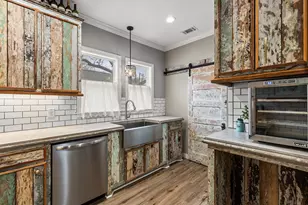 1815 S 12th St, Waco, TX 76706 - Photo 23