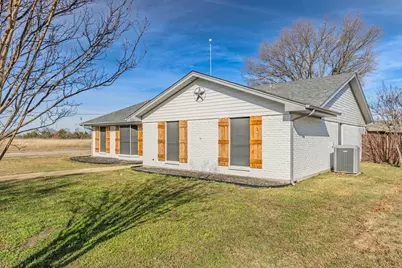 2401 Farr Street, Caddo Mills, TX 75135 - Photo 3