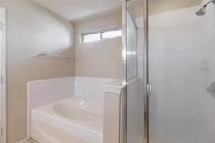 7928 Meadow Spring Ln, Fort Worth, TX 76120 - Photo 15