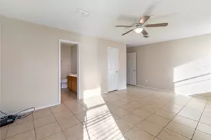 7928 Meadow Spring Ln, Fort Worth, TX 76120 - Photo 13