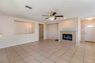 7928 Meadow Spring Ln, Fort Worth, TX 76120 - Photo 5