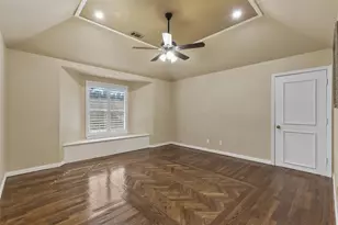 18016 Rock Branch Dr, Dallas, TX 75287 - Photo 15