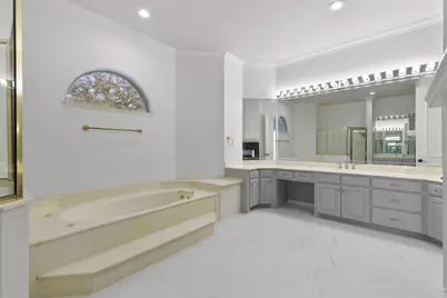 18016 Rock Branch Drive, Dallas, TX 75287 - Photo 19