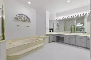 18016 Rock Branch Dr, Dallas, TX 75287 - Photo 19