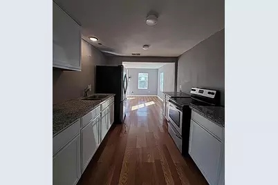 108 Monroe Street, Cleburne, TX 76033 - Photo 9