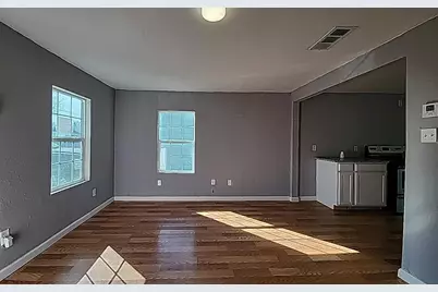 108 Monroe Street, Cleburne, TX 76033 - Photo 7