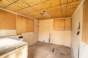 1506 W Main St, Denison, TX 75020 - Photo 37