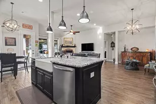 9924 Bitterroot Dr, Little Elm, TX 75068 - Photo 5