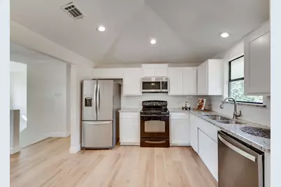 917 Shannon Creek Drive, Mansfield, TX 76063 - Photo 5