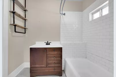 119 W University Avenue, Waxahachie, TX 75165 - Photo 19