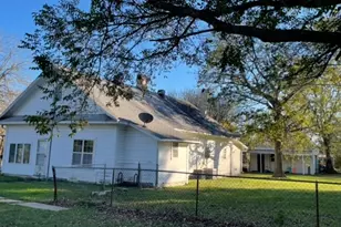 1202 Tyler, Thornton, TX 76687 - Photo 3