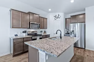 1002 Dry Gulch Way, Princeton, TX 75407 - Photo 13