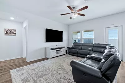 1002 Dry Gulch Way, Princeton, TX 75407 - Photo 9