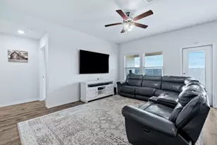 1002 Dry Gulch Way, Princeton, TX 75407 - Photo 9