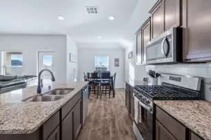 1002 Dry Gulch Way, Princeton, TX 75407 - Photo 15