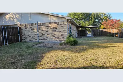 1900 Apple Valley Road, Plano, TX 75023 - Photo 7