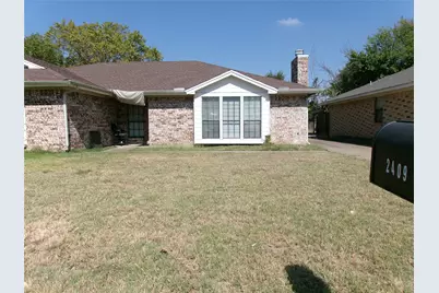2409 Ventura Drive #B, Arlington, TX 76015 - Photo 1