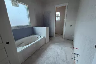 509 Lantana Dr, Weatherford, TX 76085 - Photo 11