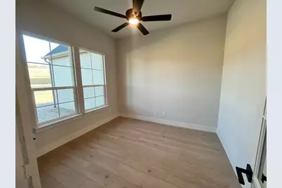 509 Lantana Drive, Weatherford, TX 76085 - Photo 3