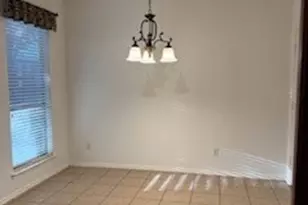 1926 Twin Oaks Cir, Grapevine, TX 76051 - Photo 13