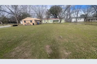 3725 Colina, Waco, TX 76705 - Photo 21