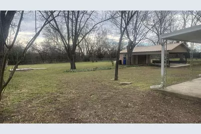 3725 Colina, Waco, TX 76705 - Photo 17