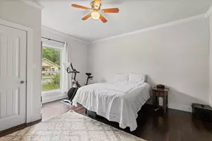 226 W Willingham St, Cleburne, TX 76033 - Photo 13