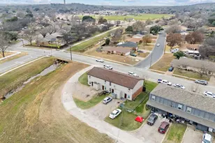 449 Thomas St, Burleson, TX 76028 - Photo 11