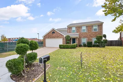 1123 Concord Drive, Mansfield, TX 76063 - Photo 3