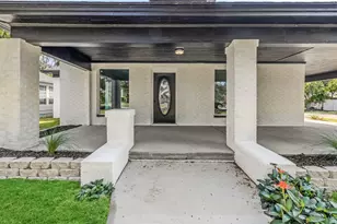 700 N Church St, Decatur, TX 76234 - Photo 3