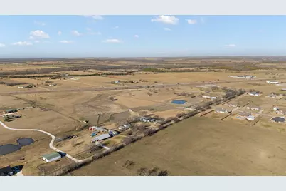 500 County Road 1105, Rio Vista, TX 76093 - Photo 15